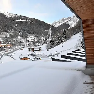 Jolly & 4*, Ponte Di Legno Itálie